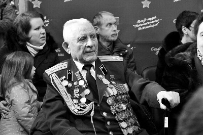 На 98-м году жизни скончался Герой Советского Союза, большой друг Кировского района Дмитрий Алексеевич Бакуров