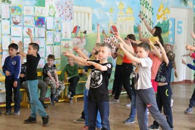 В Кировском районе стартовал сезон летних детских лагерей 