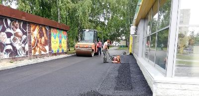 Ремонт придомовой территории на улице Сибиряков-Гвардейцев, 55  завершат к концу недели