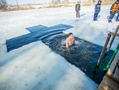 Шесть купелей откроют в Новосибирске в крещенскую ночь с 18 на 19 января