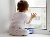 Берегите ваших детей от падения из окна