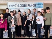 Вручение паспортов прошло в администрации Кировского района 10 апреля