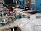 Кировчане сшили 1400 медицинских масок для врачей-хирургов