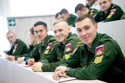 Для граждан, проявляющих интерес к обучению в высших военных учебных заведениях Министерства Обороны РФ