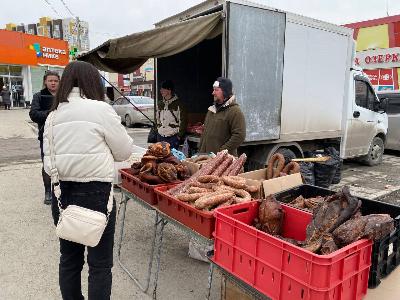 В Кировском районе значительно сократилось количество стихийных и несанкционированных торговых точек