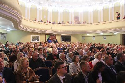 В Кировском районе состоялась встреча мэра города Новосибирска с жителями района